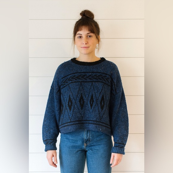 Vintage 90s Cherokee Sweater Small Blue Black Geometric Knit USA Made Oversized - Picture 3 of 11